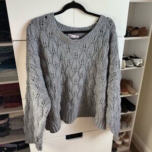 SO Gray Crew Neck Cable Knit Sweater Women’s Plus Size 3X